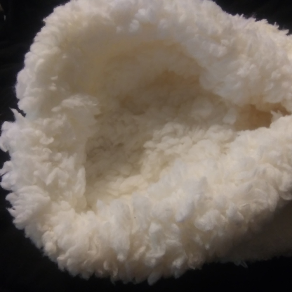 Slippers - Picture 4 of 4